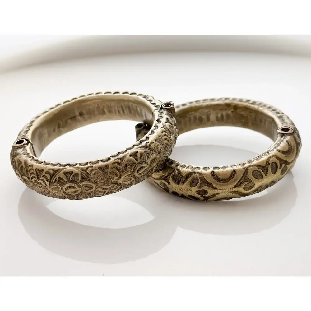Handmade Dokra Tribal Bangles Set of 2 | Hinged Brass | India